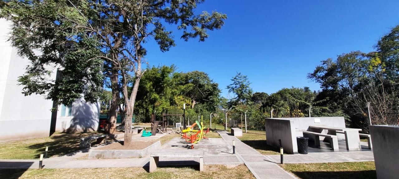 Apartament Lastenia Apart San Salvador de Jujuy Zewnętrze zdjęcie