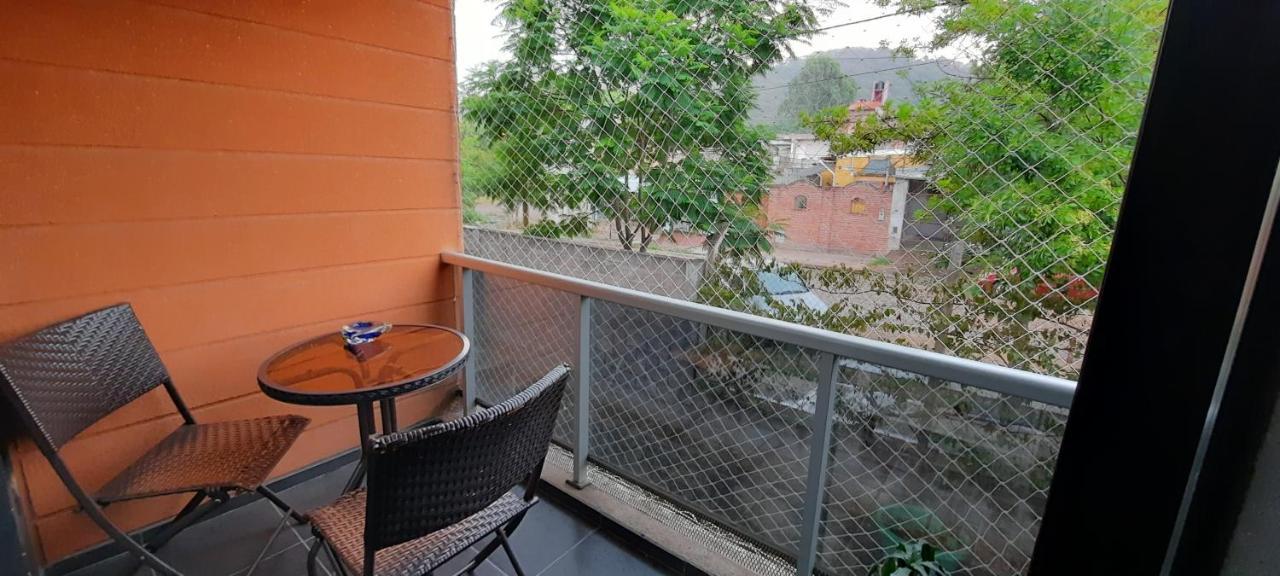 Apartament Lastenia Apart San Salvador de Jujuy Zewnętrze zdjęcie
